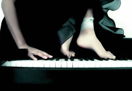 Foot Piano Photography image