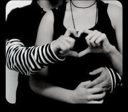 Pair Heart Hand